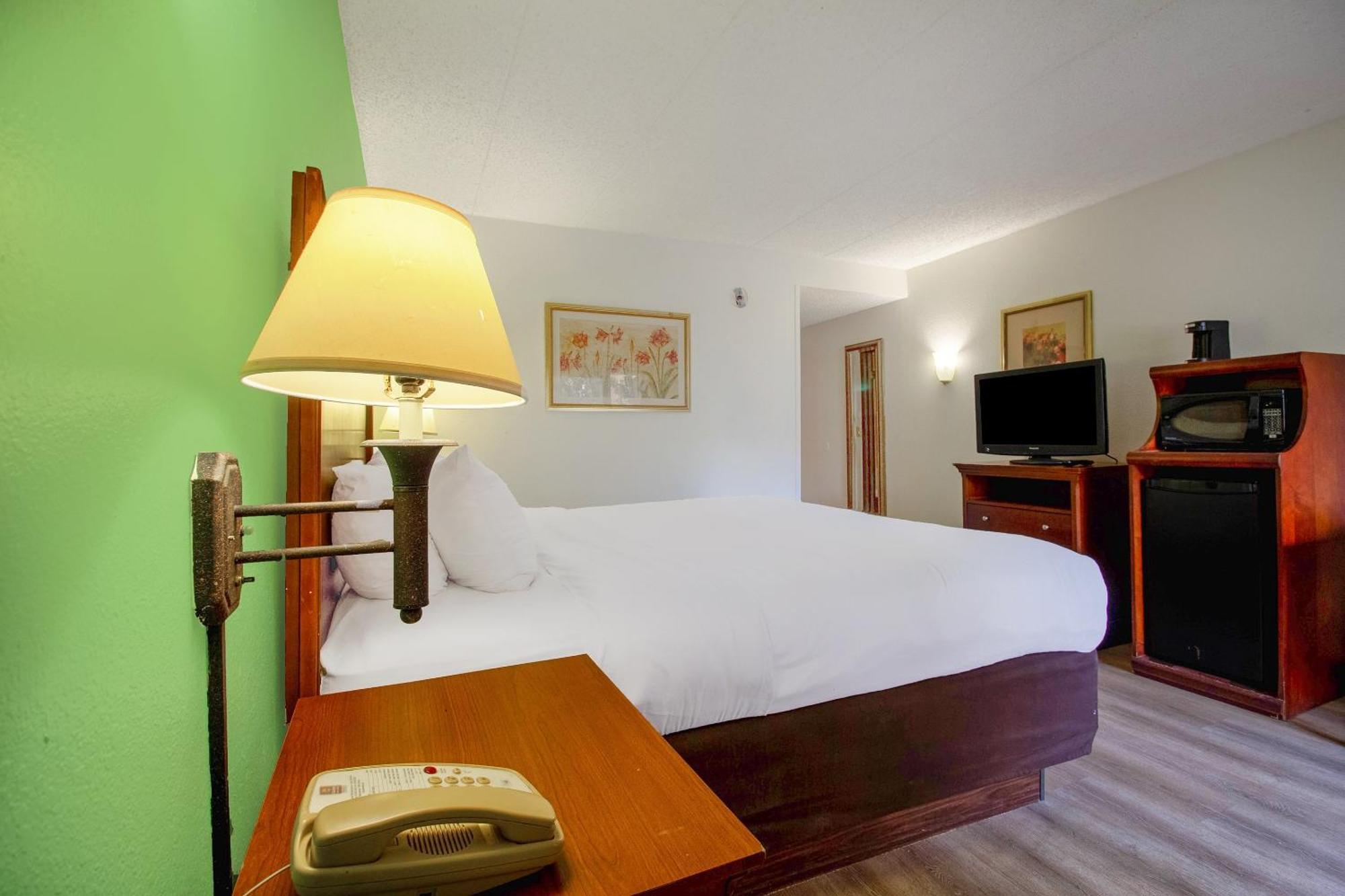 Tulsa Square Hotel Central, I-44 By Oyo Exteriér fotografie